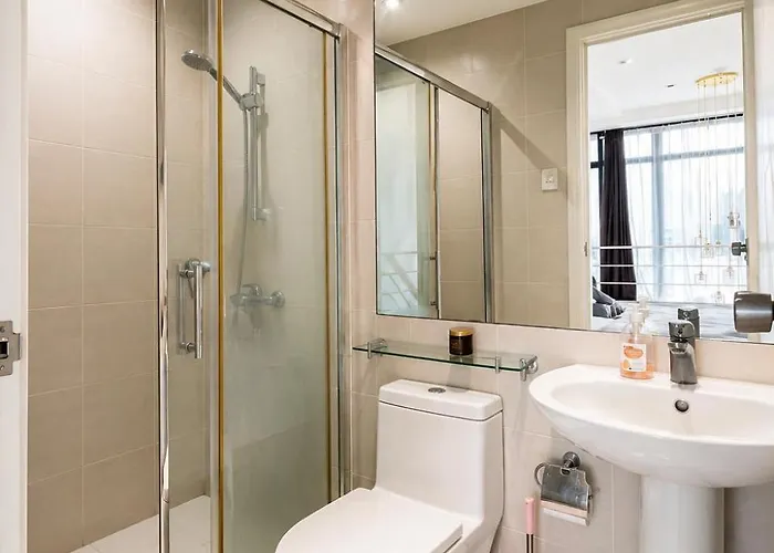 Rare Find Stunning Loft In Makati Manille